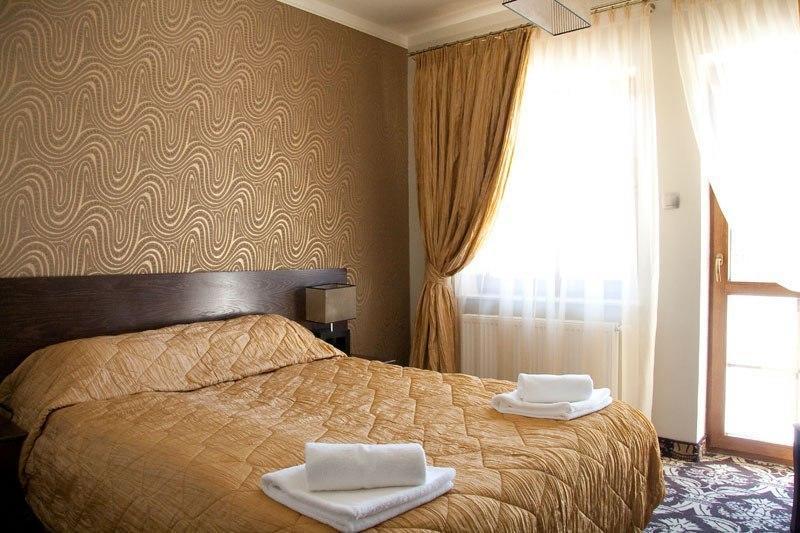 Hotel Sloneczny Brzeg Biskupiec  Exterior foto